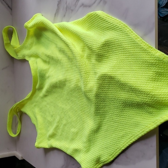 Wild Fable Textured Versatile Bodysuit in Neon Yellow Size M - Picture 8 of 12